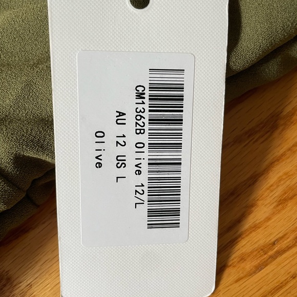 NWT Selfie Leslie Asymmetrical Cutout Dress - Picture 4 of 11